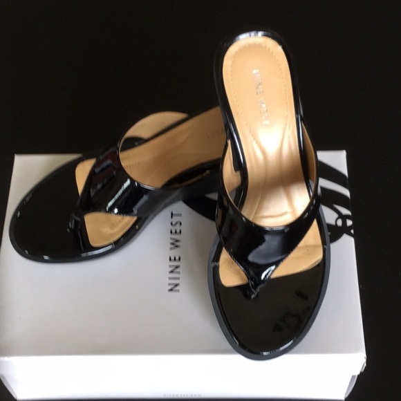 Shoes - Picture 2 of 5